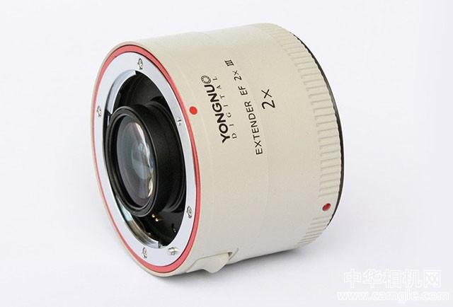 国产永诺推出克隆佳能2X III增距镜头